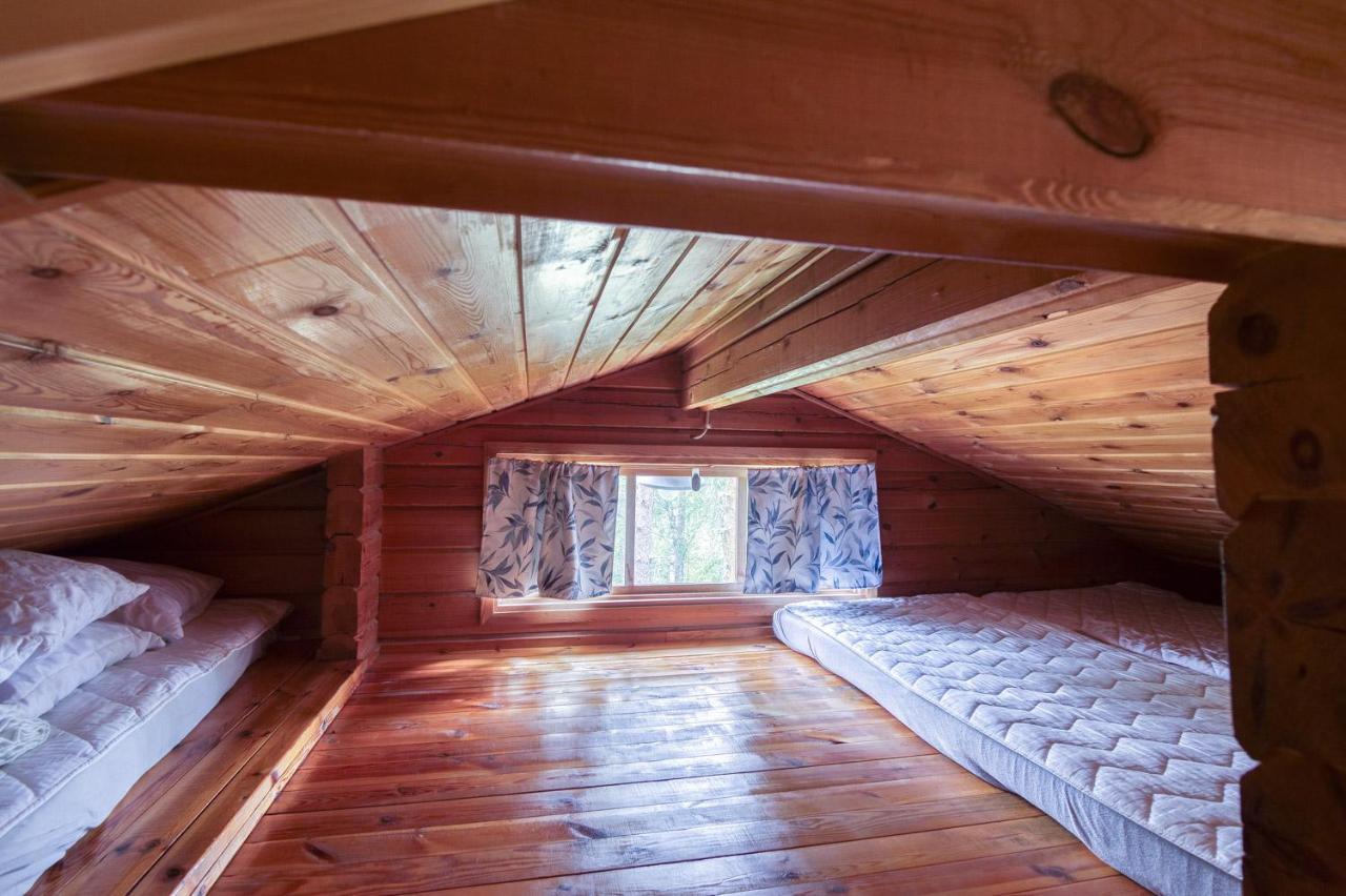 Pinetree Cottages Cozy Log Cabin Kalanti Εξωτερικό φωτογραφία